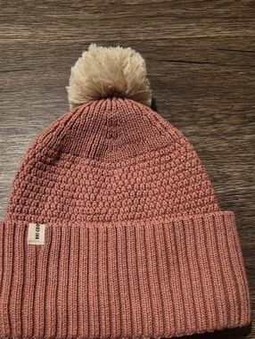 Women's REI Pom Beanie Pink Rose